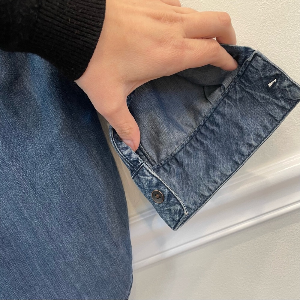 Rails Chambray Denim Top Button Up Size Xs - image 4